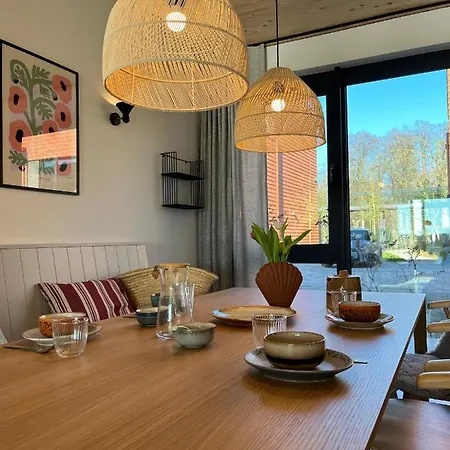 Apartment De Ole School Ferienapartments Large-apartment 22 , Huus Walden